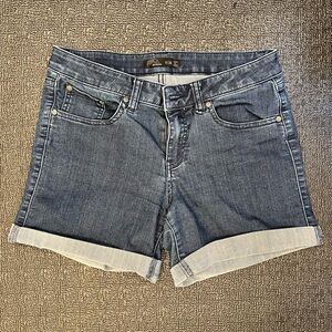 Prana Size 28 4.5 Inseam Denim Shorts